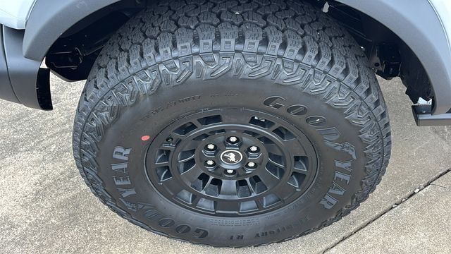 New 2026 Oxford White Ford Badlands image 15