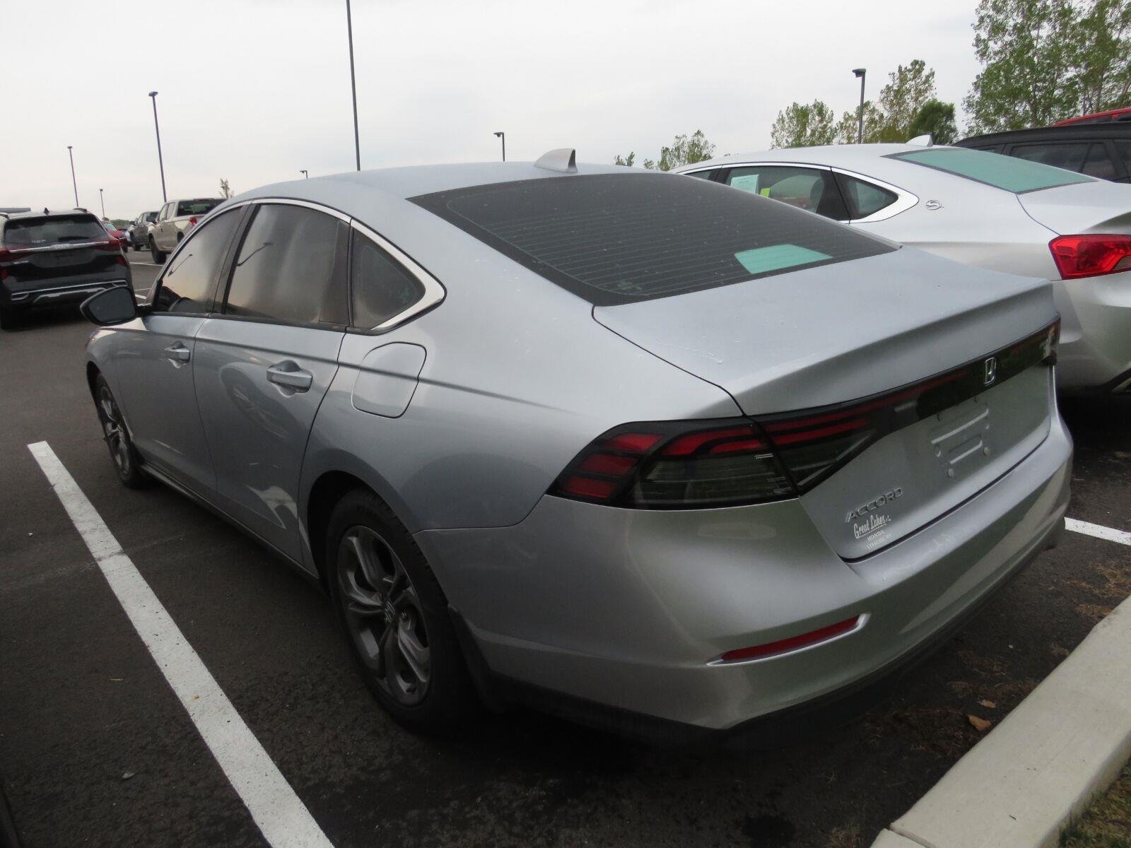 Used 2024 Solar Silver Metallic Honda EX image 7