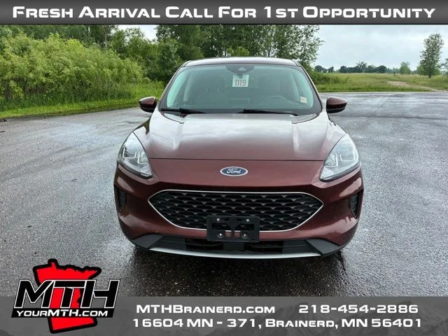 Used 2021 Brown Ford SE image 3
