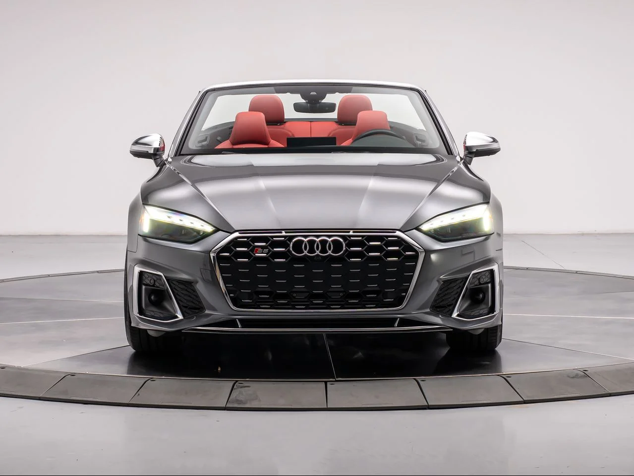 Used 2024 DAYTONA GRAY PEARL EFFECT Audi Premium Plus TFSI quattro Tiptronic image 8