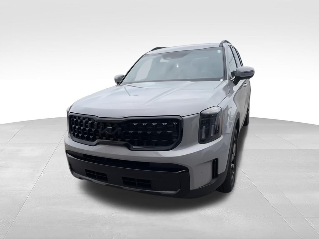Used 2024 Gray Kia EX X-Line image 3