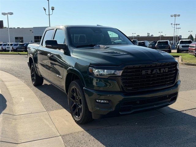 New 2027 Serrano-Green Metallic Exterior Paint RAM Laramie image 3