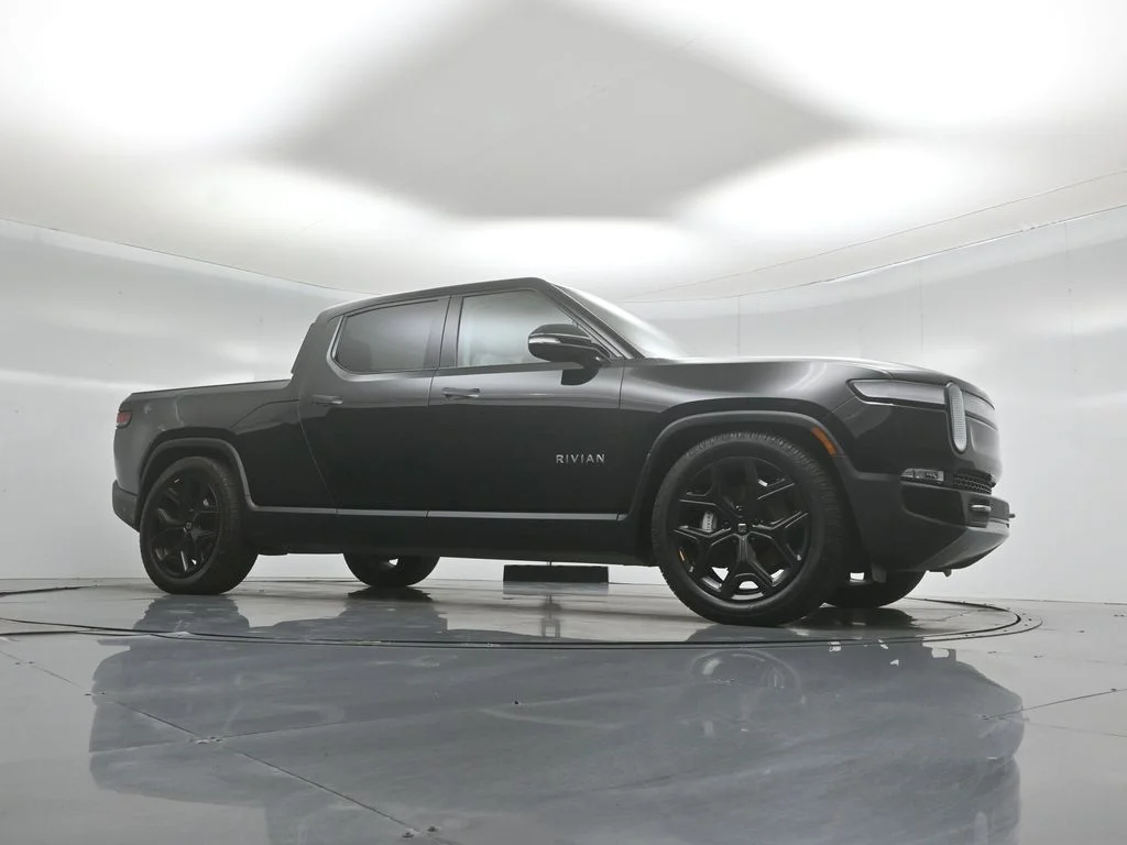 Certified Used 2023  Rivian Adventure image 2