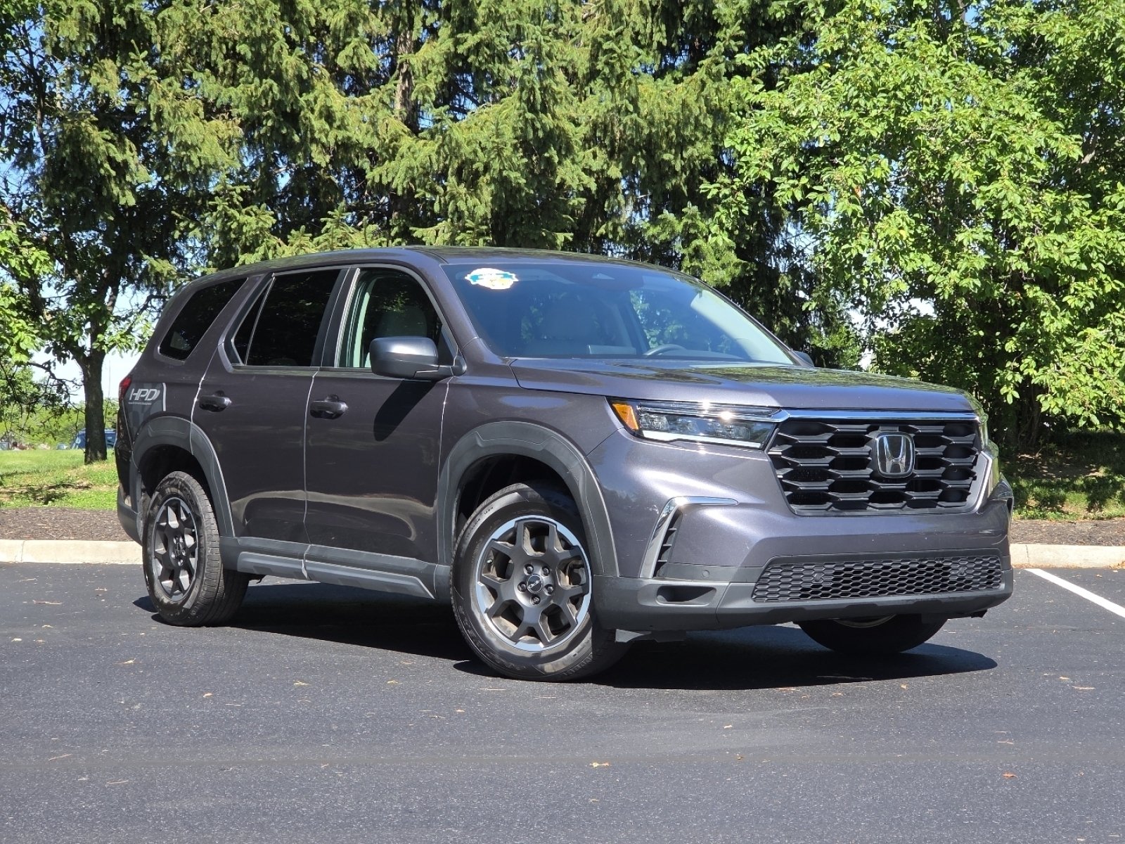 Certified Used 2023 Modern Steel Metallic Honda LX image 2