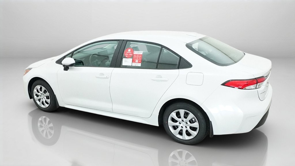 New 2027 Wind Chill Pearl Toyota LE image 15
