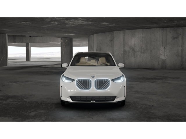 New 2026 Alpine White BMW 30 xDrive image 3