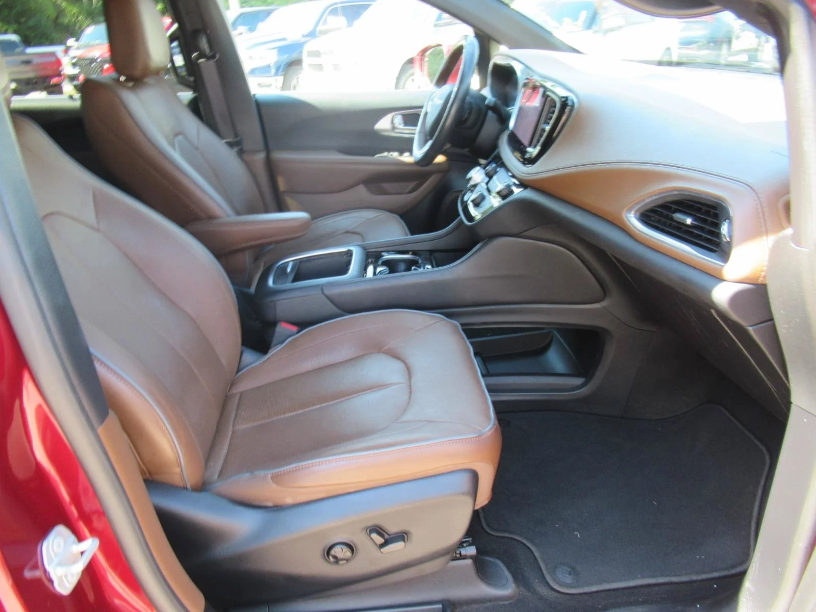 Certified Used 2021 Red Chrysler Limited image 11