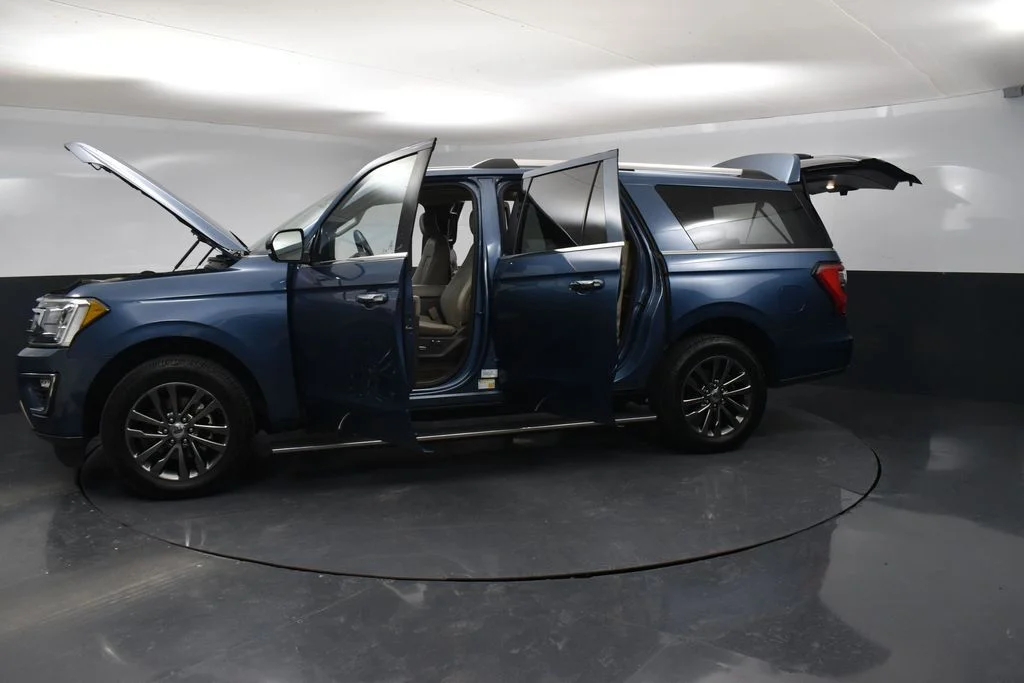 Used 2020 Blue Ford Limited image 45