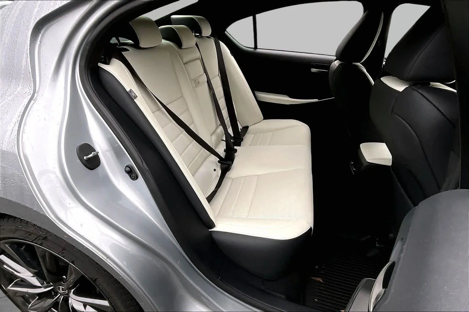 Certified Used 2024 Iridium Lexus F SPORT image 20