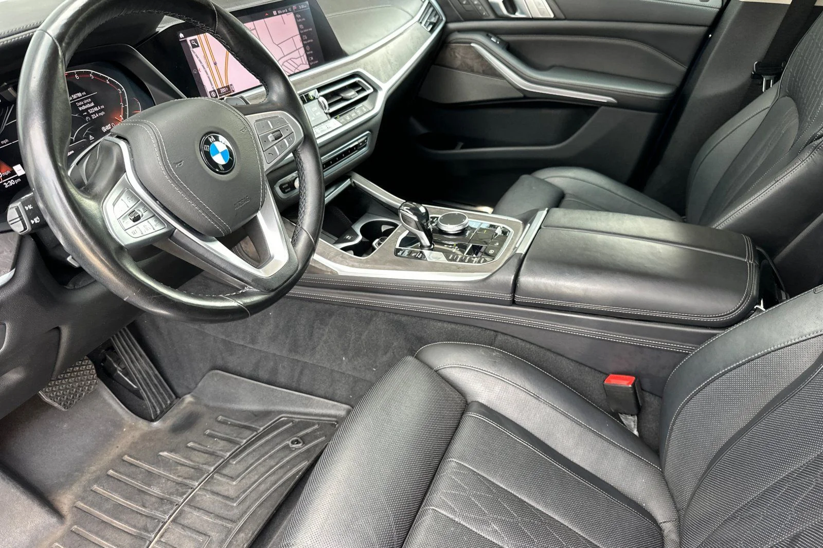 Used 2020 Blue BMW xDrive40i image 9
