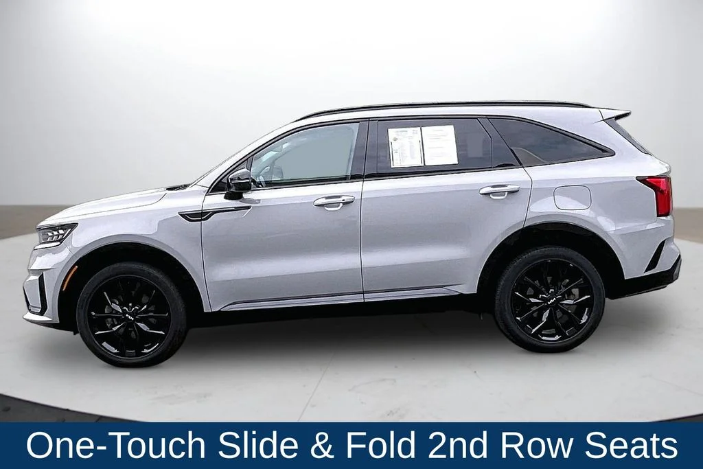 Used 2023 Gray Kia SX image 5