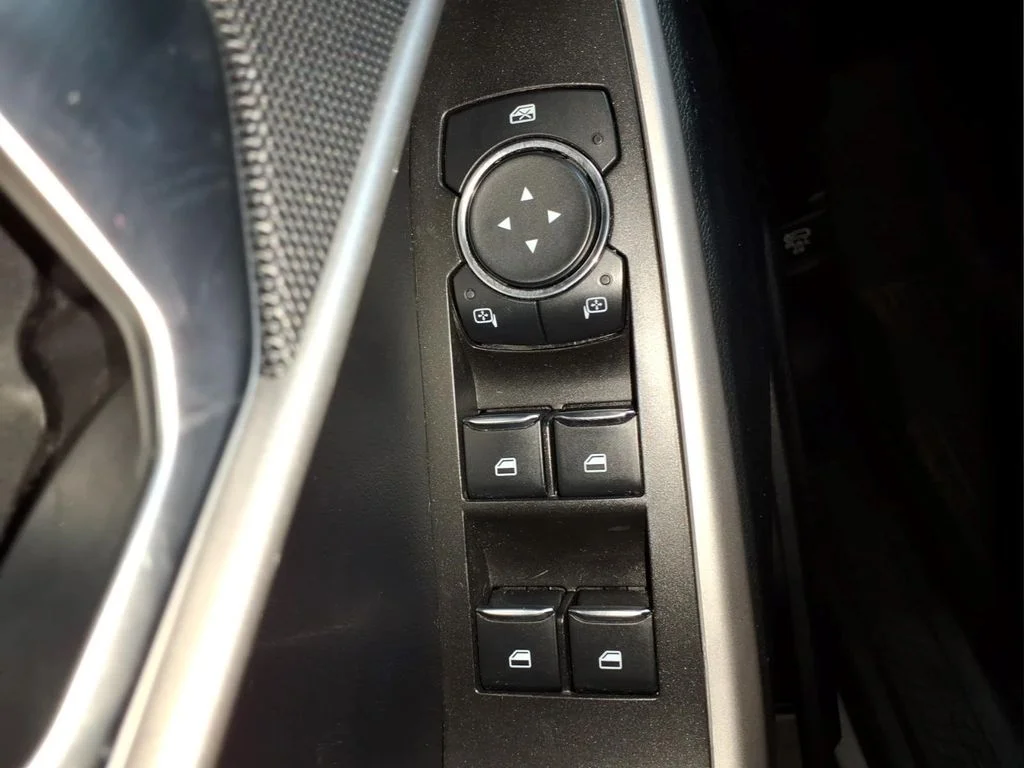 Used 2024 Gray Ford XLT image 13