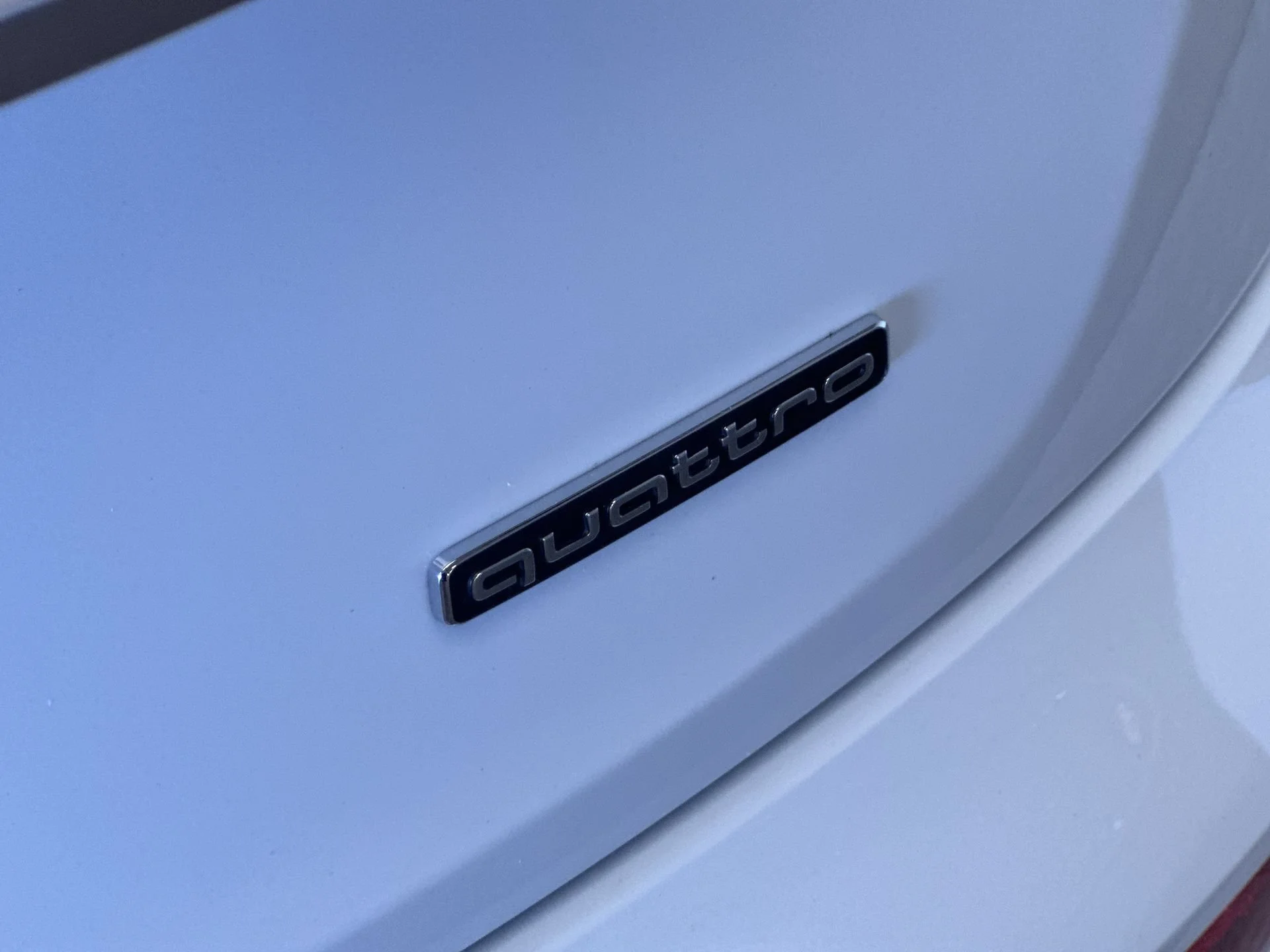 Used 2025 Glacier White Metallic Audi S line Premium Plus image 24