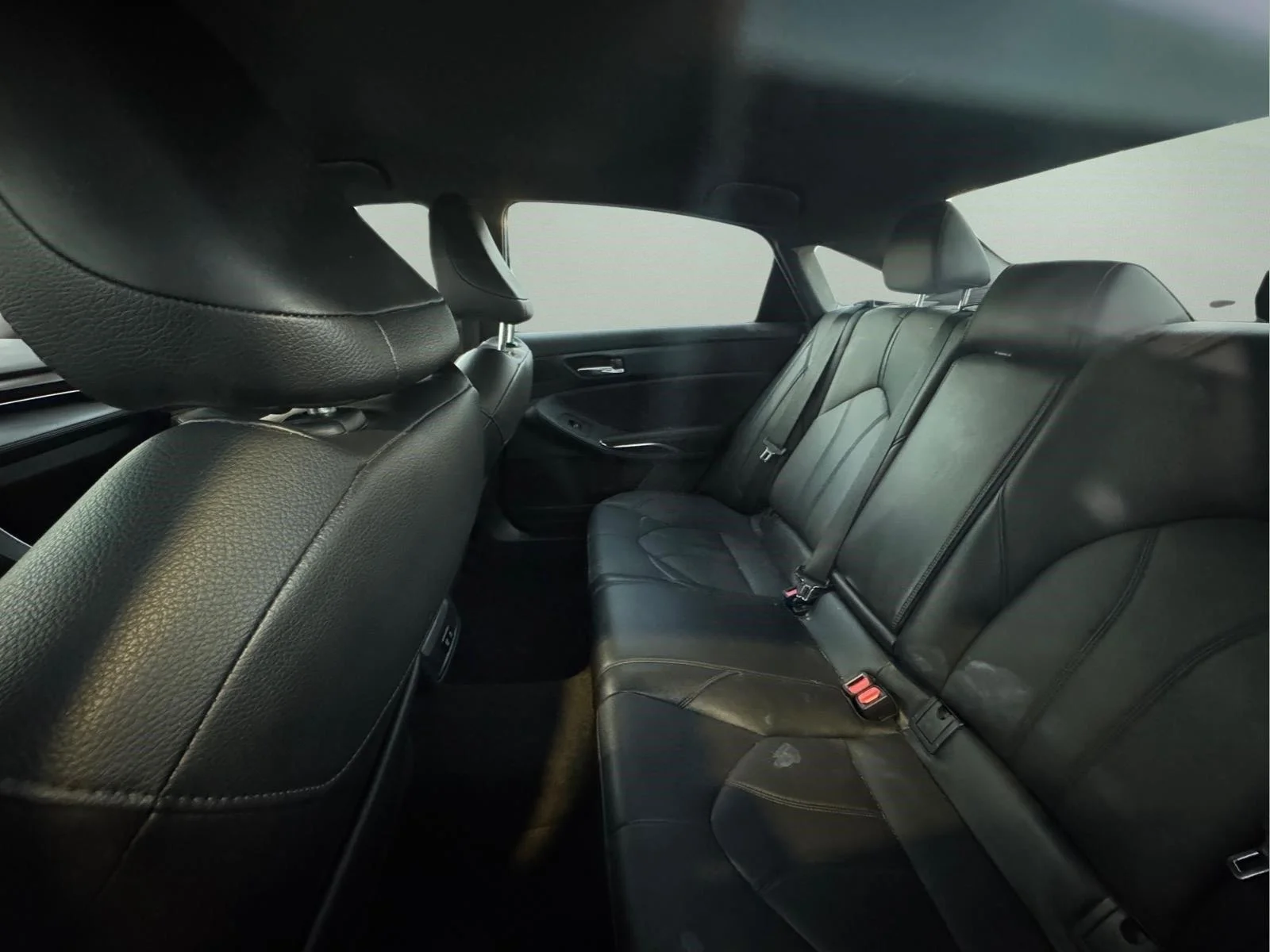 Used 2022 Midnight Black Metallic Toyota XLE image 4