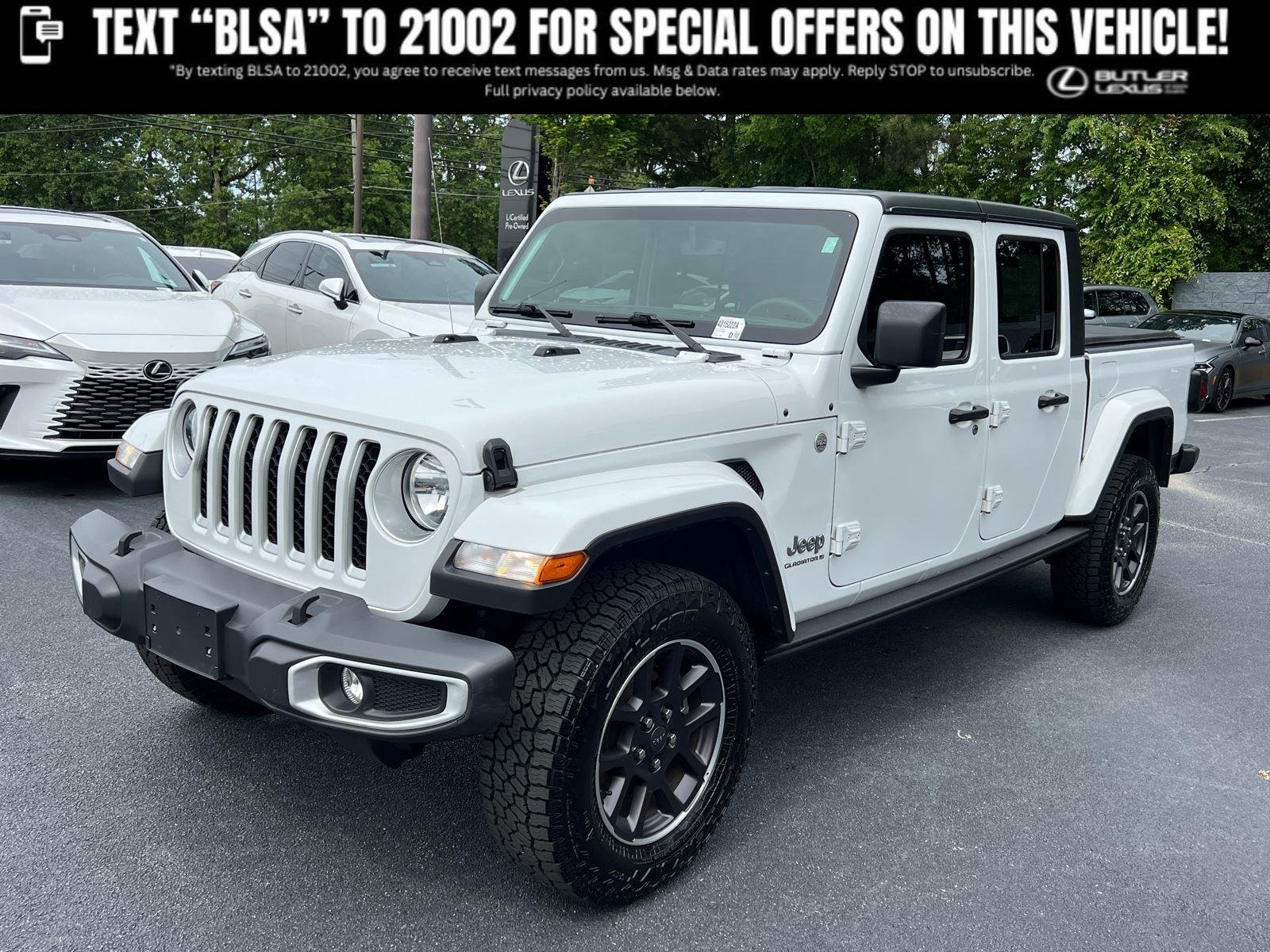 2023 Jeep Gladiator Overland's photo