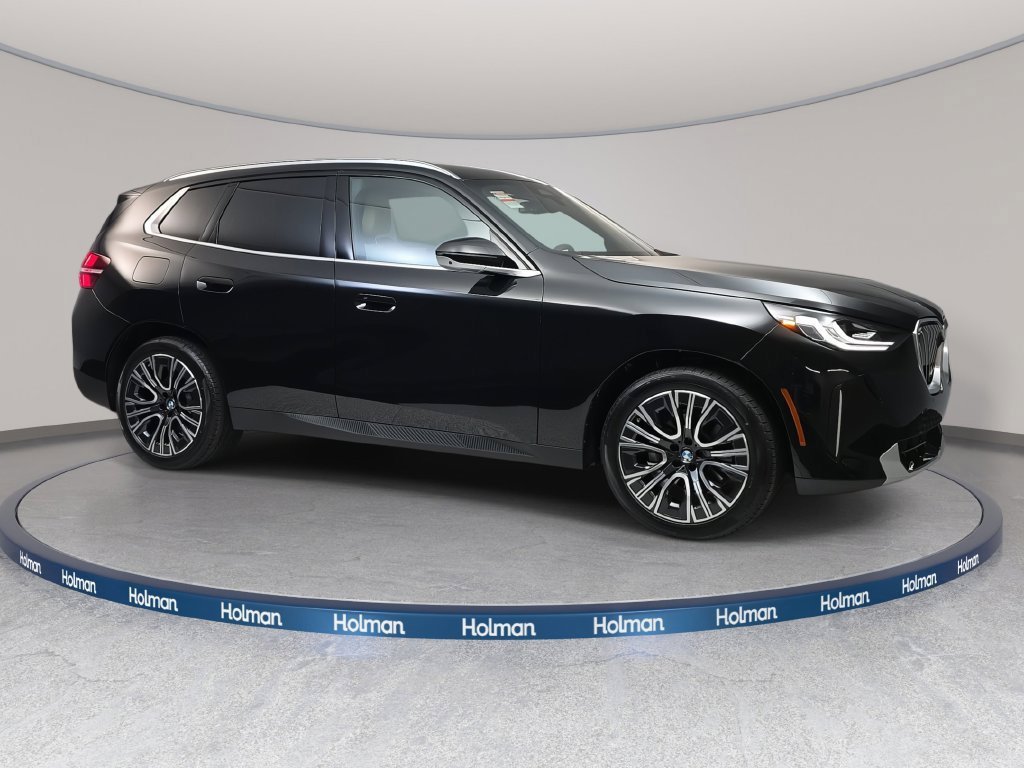 Used 2026 Black Sapphire Metallic BMW 30 xDrive image 3