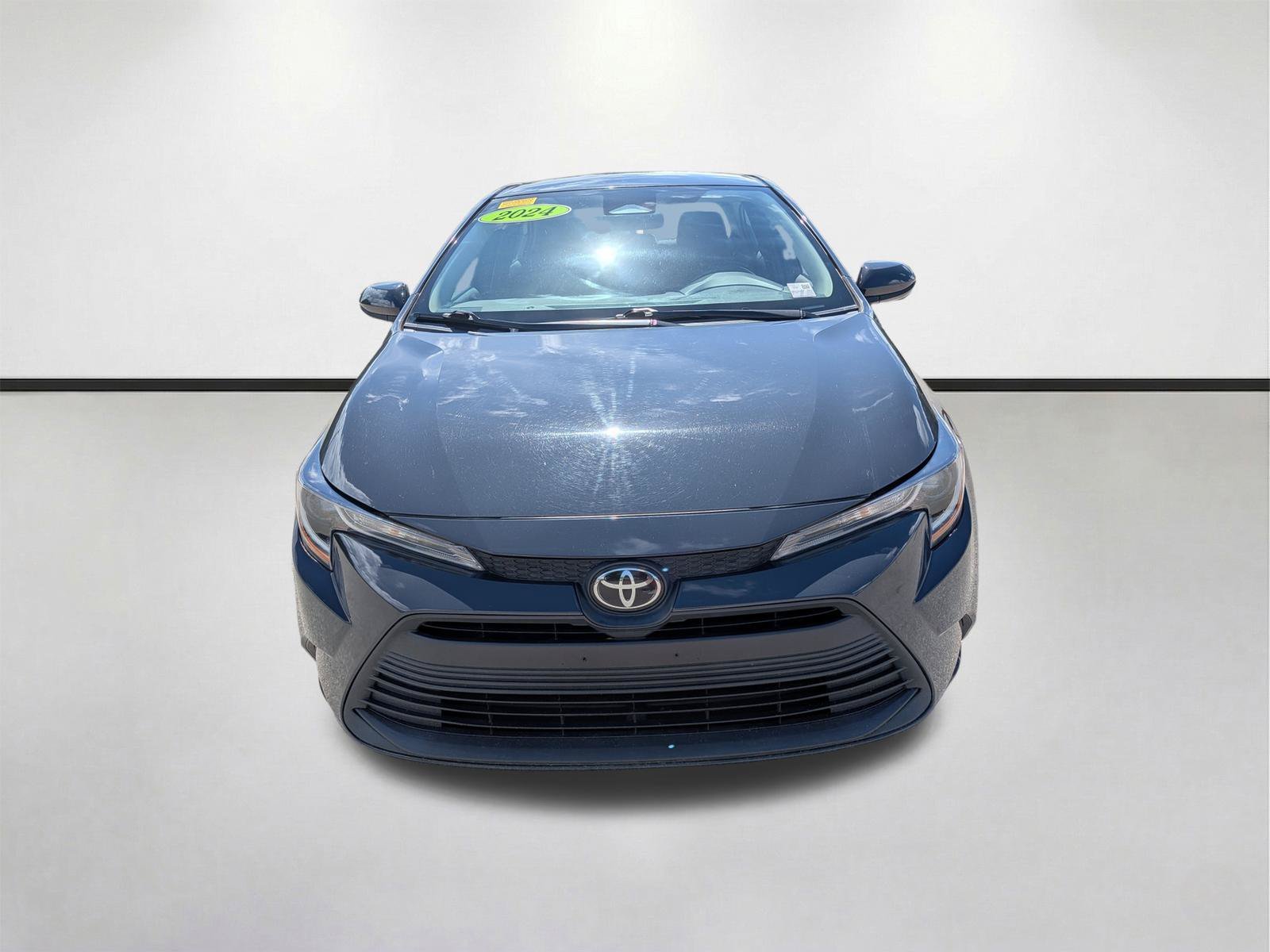 Used 2024 Underground Toyota LE image 9