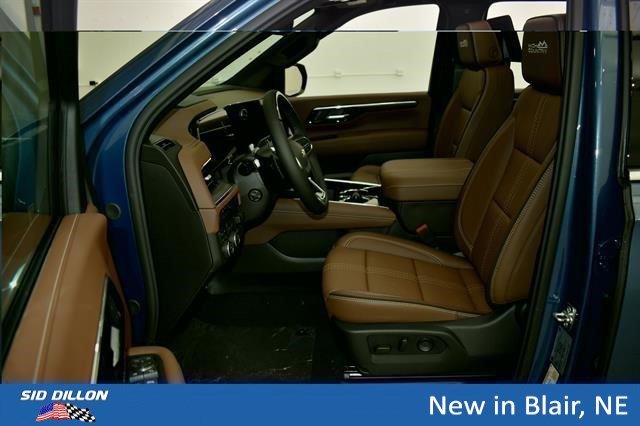 2026 Chevrolet Suburban High Country - Photo 10