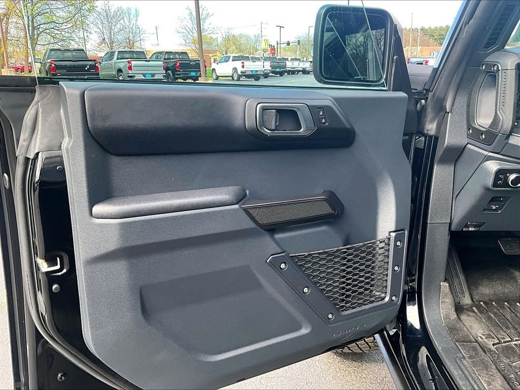 Used 2025 Black Ford Badlands image 9