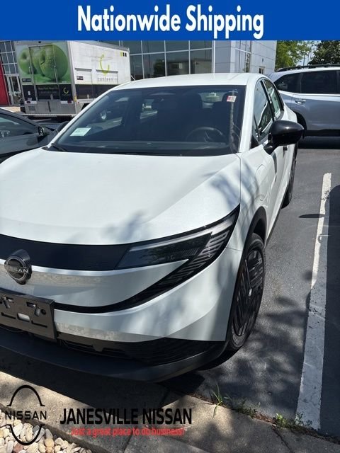 2026 Nissan Leaf S+'s photo