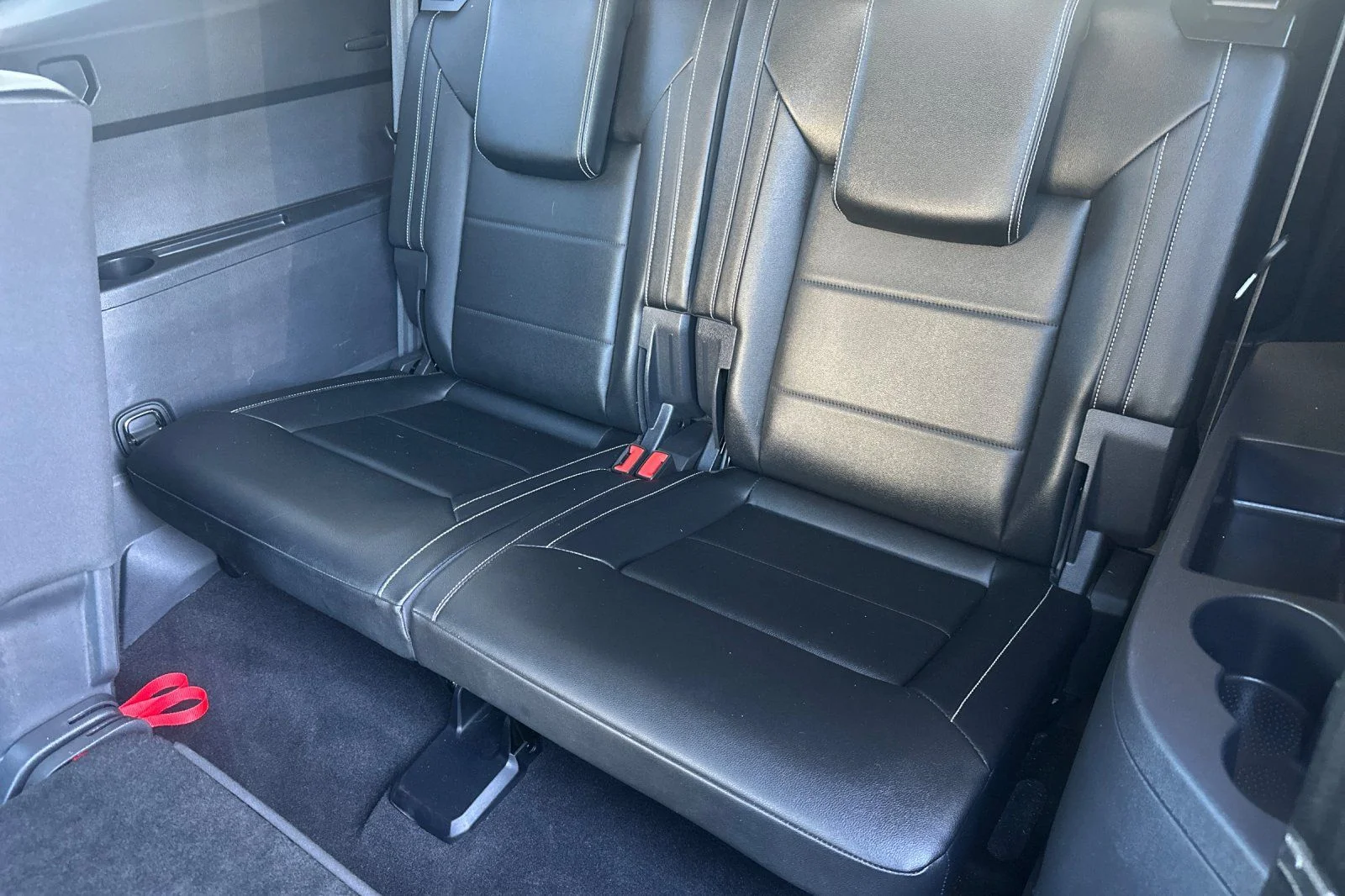 Used 2022  Volkswagen 3.6L V6 SE w/Technology image 16