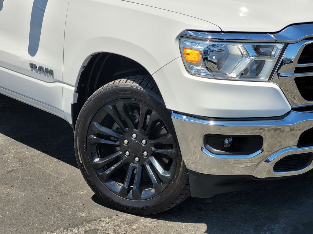 Certified Used 2022 White Ram Big Horn/Lone Star image 9