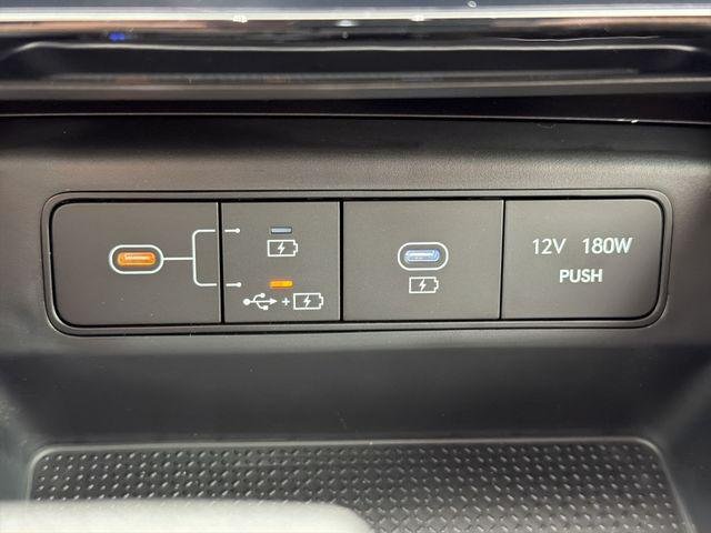 New 2026 White Hyundai SEL AWD image 15