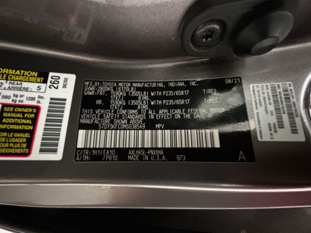 Used 2021 Gray Toyota XLE image 20