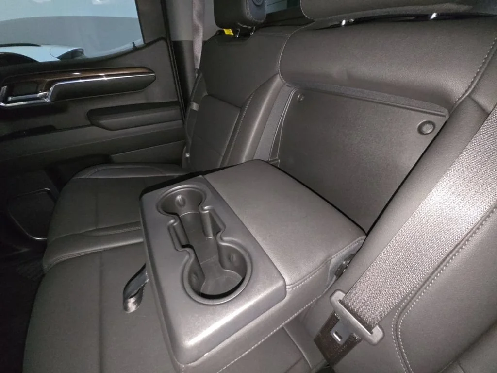 Used 2023 SUMMIT WHITE Chevrolet LT Trail Boss image 27