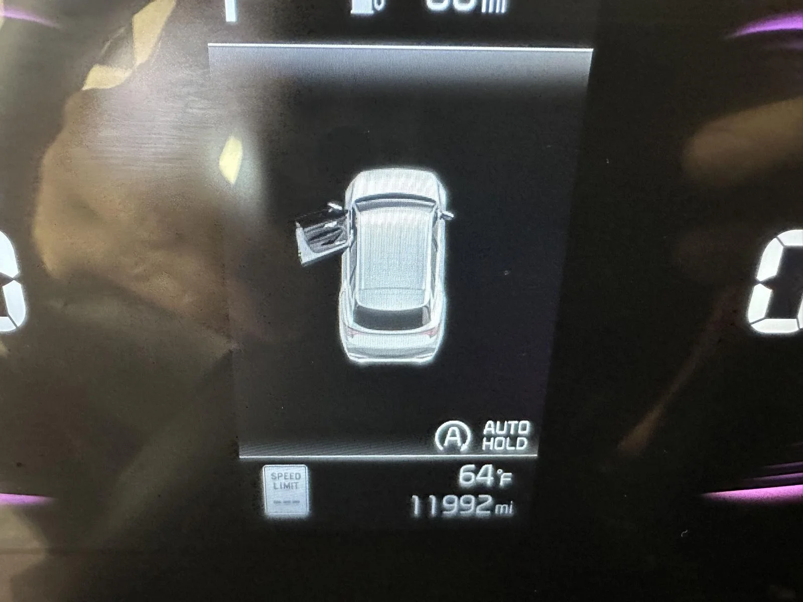 Used 2025 Wolf Gray Kia X-Line image 17