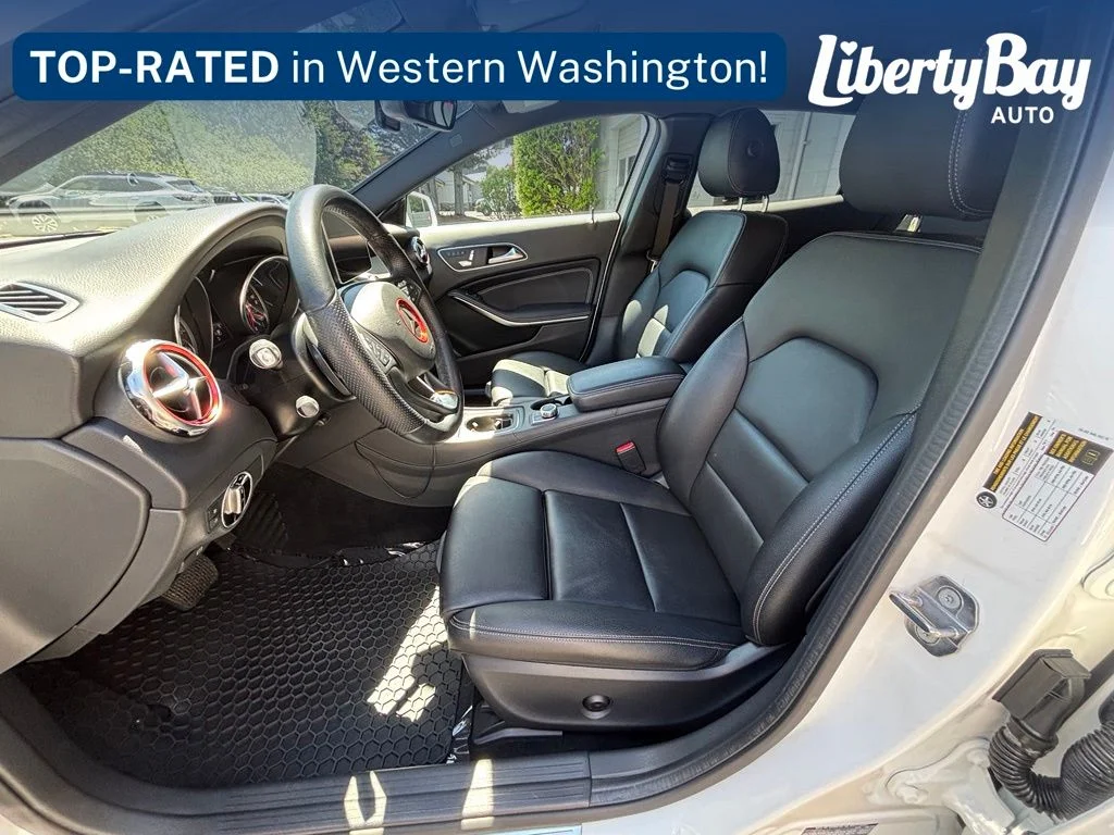 Used 2019 White Mercedes-Benz GLA 250 image 11