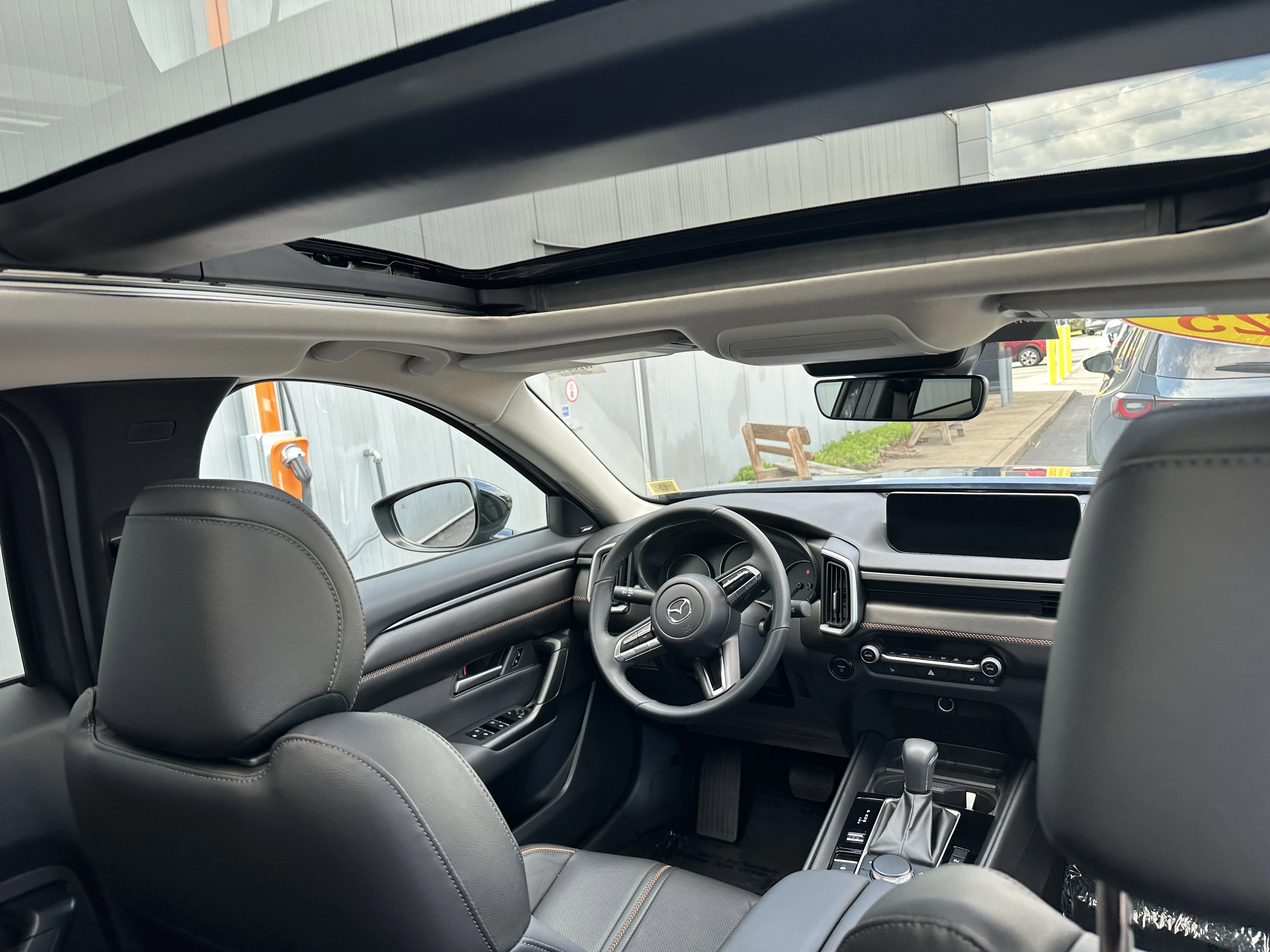 2025 Mazda CX-50 Premium - Photo 23