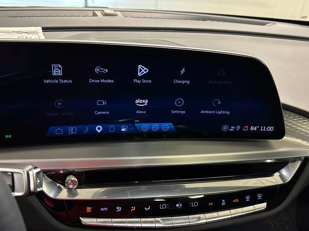 2025 Cadillac LYRIQ Luxury 2 - Photo 42