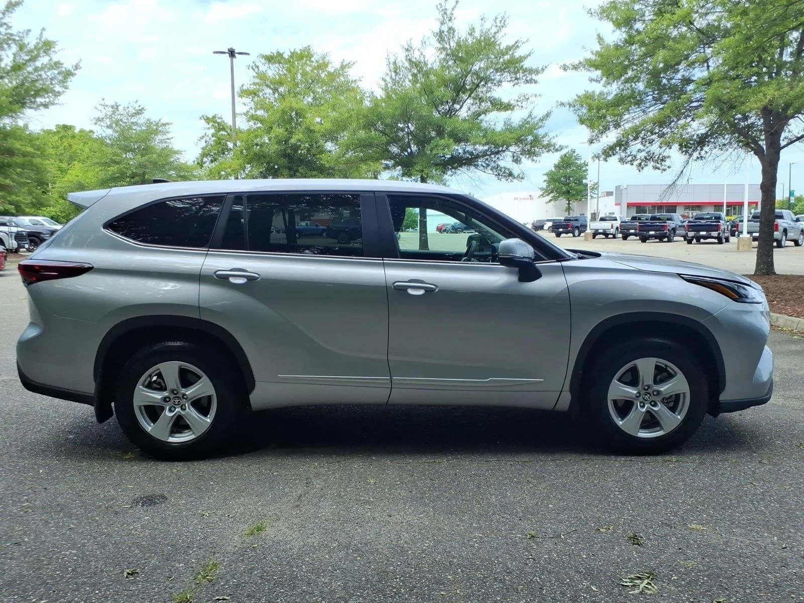 Used 2025 Celestial Silver M Toyota LE image 8
