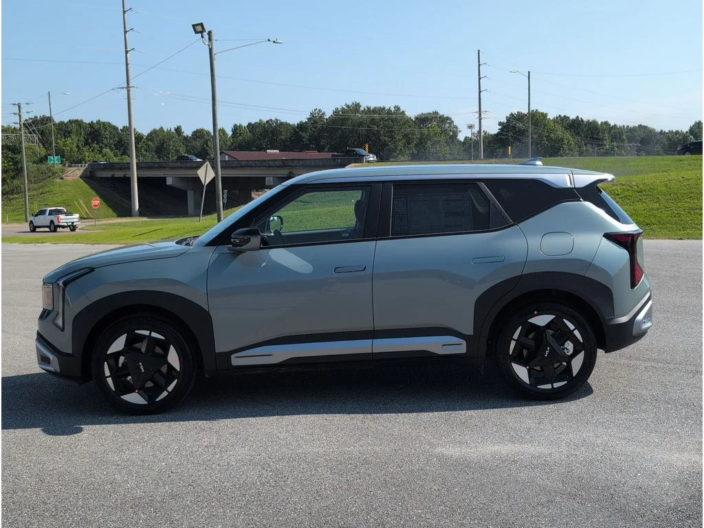New 2027 Iceberg Green Kia S image 2