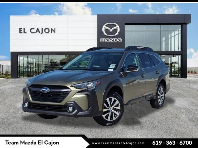 2025 Subaru Outback Premium's photo