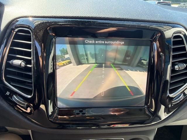 Used 2021 Silver Jeep Limited image 19