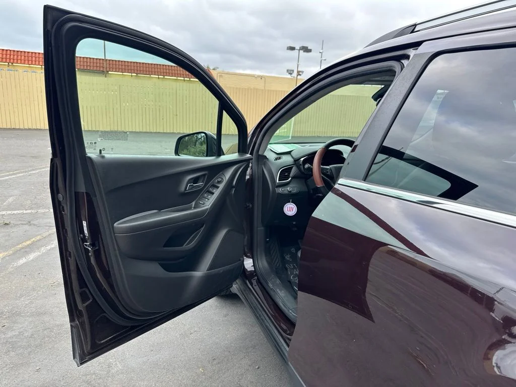 Used 2020 Red Chevrolet LT image 8