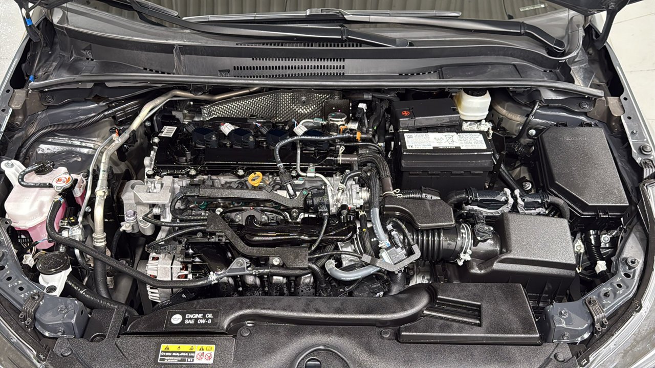 Certified Used 2025  Toyota SE image 25
