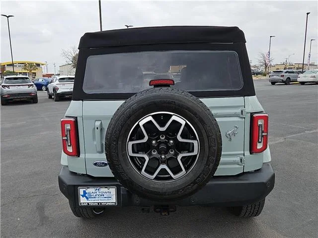 Used 2023 Carbonized Gray Metallic Ford Outer Banks 4x4 image 4