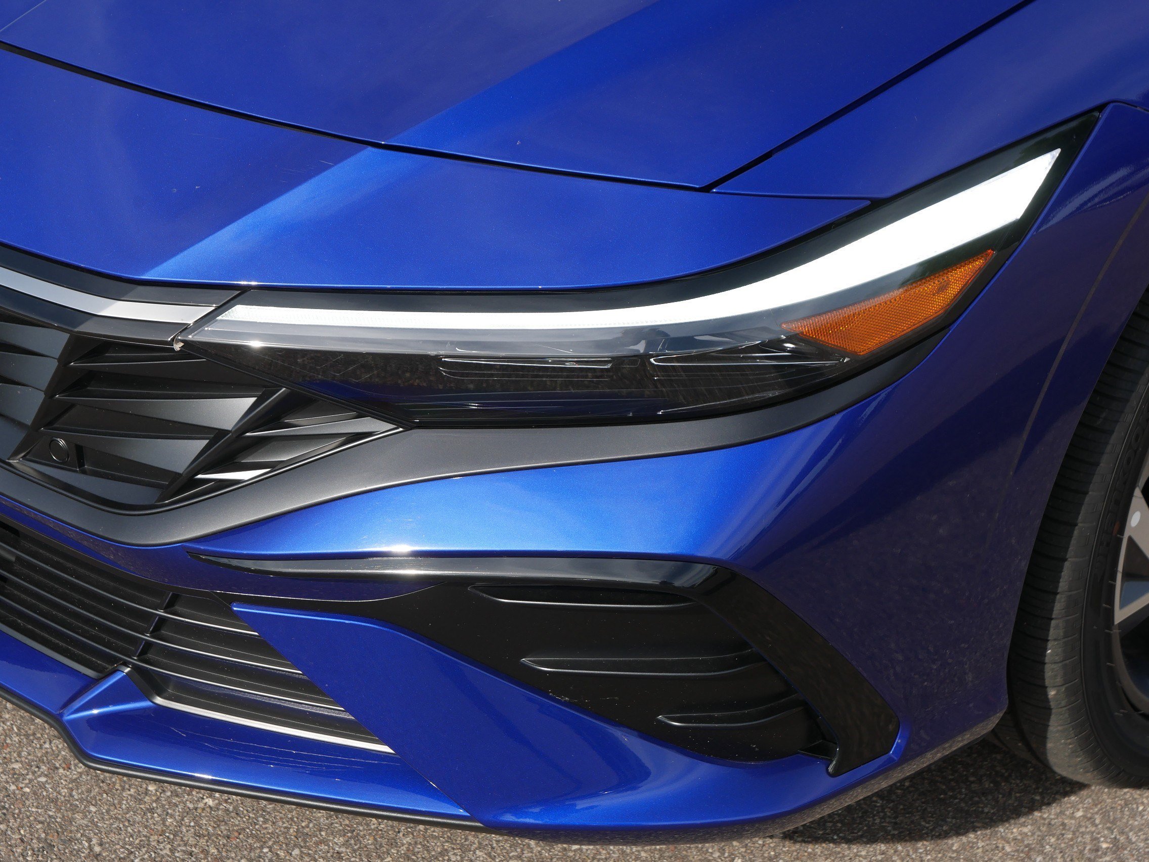 2026 Hyundai Elantra Limited - Photo 16
