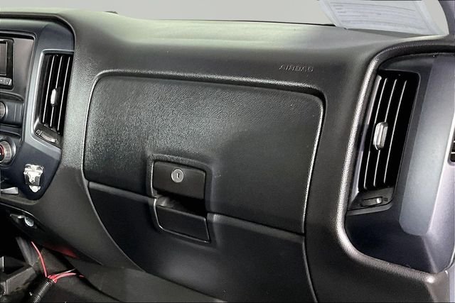 Used 2014 White Chevrolet Work Truck image 20