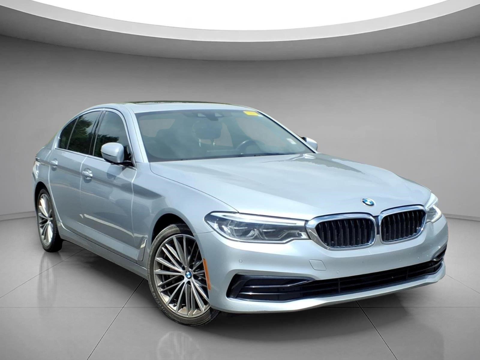 2019 BMW 5 Series 530i Sedan's photo