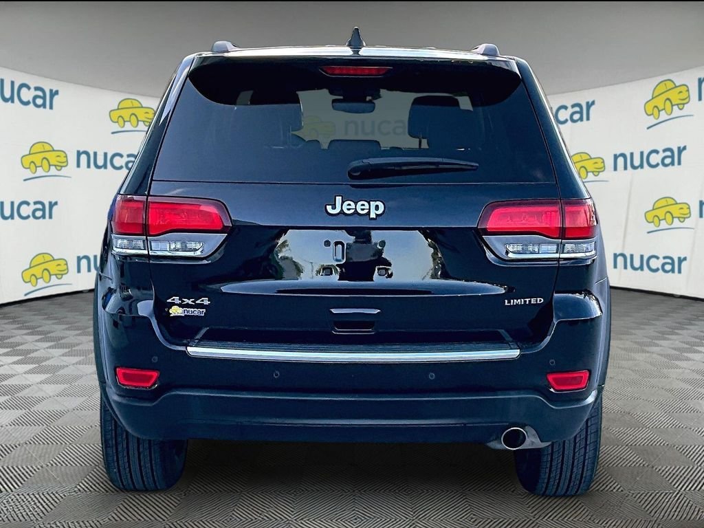 Used 2021 Diamond Black Crystal Pearlcoat Jeep Limited image 5
