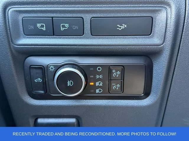 Used 2023 Iconic Silver Metallic Ford XLT image 49