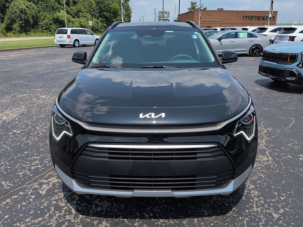 New 2026 Aurora Black Pearl Kia LX image 3