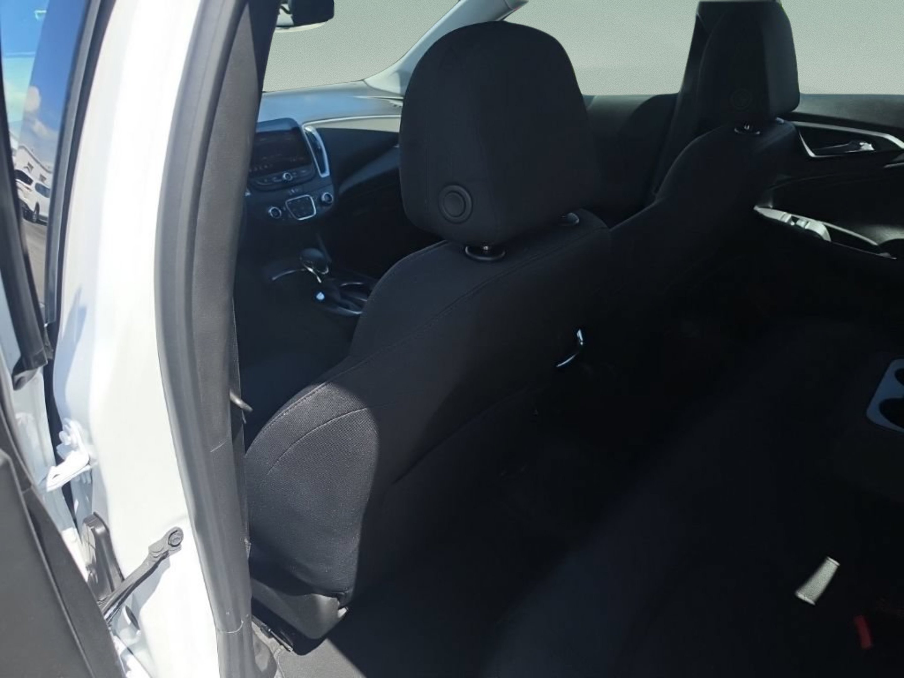 Used 2022 Summit White Chevrolet LT image 22