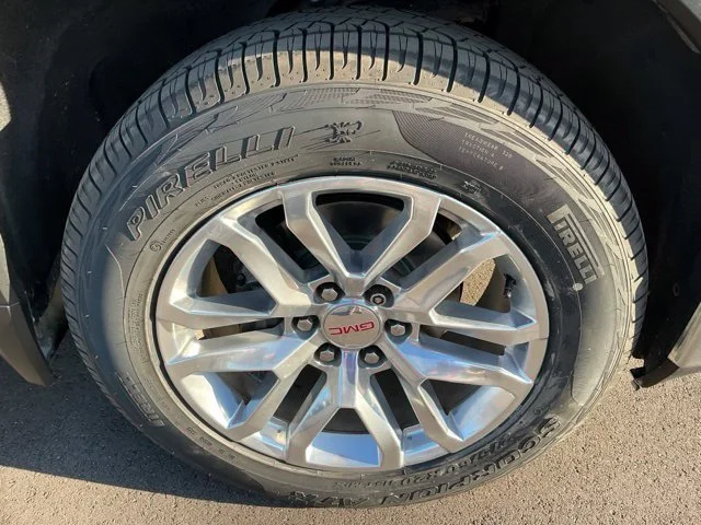 Used 2019 Smokey Quartz Metallic GMC SLT image 13