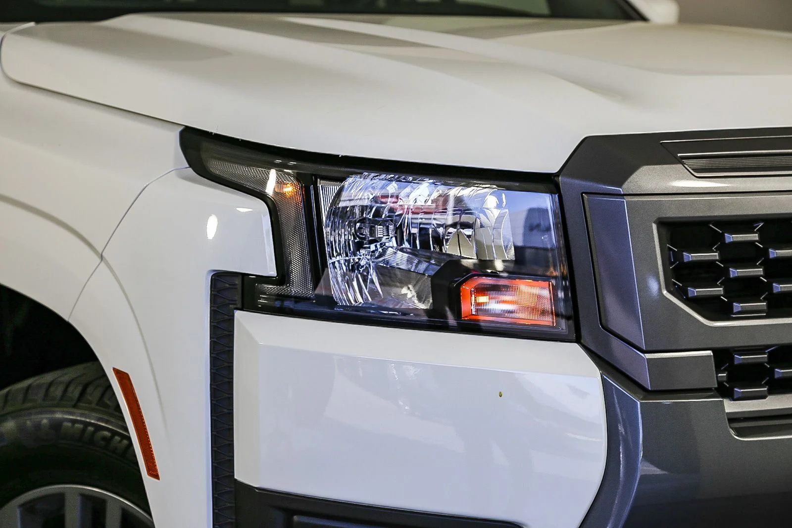 New 2025 White Nissan SV image 2