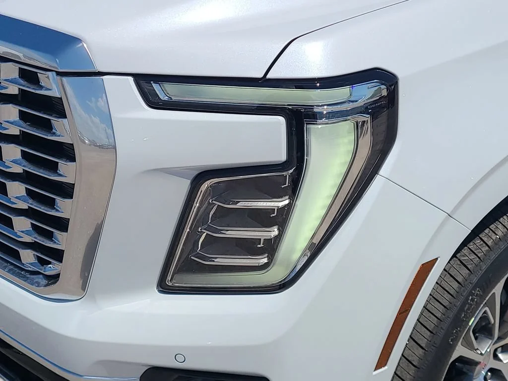 New 2026 Glacier White Tricoat GMC Denali image 24